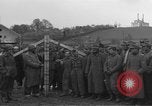 Standbild deutschen Gefangenen Langenzenn Deutschland, 1945, aus Sekunde 23 historischem Filmmaterial Videoclip 65675049541