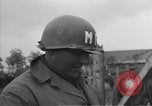 Standbild deutschen Gefangenen Langenzenn Deutschland, 1945, aus Sekunde 34 historischem Filmmaterial Videoclip 65675049541