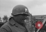 Standbild deutschen Gefangenen Langenzenn Deutschland, 1945, aus Sekunde 37 historischem Filmmaterial Videoclip 65675049541