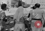 Standbild errichten Barrikaden Paris Frankreich, 1944, aus Sekunde 20 historischem Filmmaterial Videoclip 65675049546