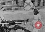 Standbild errichten Barrikaden Paris Frankreich, 1944, aus Sekunde 24 historischem Filmmaterial Videoclip 65675049546
