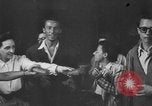 Standbild errichten Barrikaden Paris Frankreich, 1944, aus Sekunde 44 historischem Filmmaterial Videoclip 65675049546