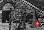 Standbild FFI round up Mitarbeiter Paris Frankreich, 1944, aus Sekunde 55 historischem Filmmaterial Videoclip 65675049547