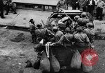 Standbild Alliierten Paris Frankreich, 1944, aus Sekunde 38 historischem Filmmaterial Videoclip 65675049550