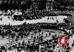 Standbild General Charles de Gaulle Paris Frankreich, 1944, aus Sekunde 13 historischem Filmmaterial Videoclip 65675049551
