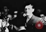 Standbild General Charles de Gaulle Paris Frankreich, 1944, aus Sekunde 55 historischem Filmmaterial Videoclip 65675049551