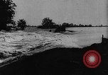 Standbild 1927 Mississippi Überschwemmung United States USA, 1927, aus Sekunde 38 historischem Filmmaterial Videoclip 65675049556