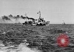 Standbild USA destroyer wenig Atlantik, 1918, aus Sekunde 26 historischem Filmmaterial Videoclip 65675049586