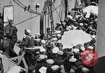 Standbild USA Schiff Brest Frankreich, 1918, aus Sekunde 50 historischem Filmmaterial Videoclip 65675049587