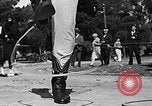 Standbild rope Tricks Hollywood Los Angeles California USA, 1930, aus Sekunde 36 historischem Filmmaterial Videoclip 65675049601