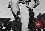 Standbild rope Tricks Hollywood Los Angeles California USA, 1930, aus Sekunde 42 historischem Filmmaterial Videoclip 65675049601