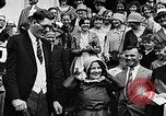 Standbild Hochzeit Sarasota Florida USA, 1930, aus Sekunde 23 historischem Filmmaterial Videoclip 65675049603