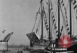 Standbild Gasparilla Pirate Festival Jose Gasparilla, 1930, aus Sekunde 28 historischem Filmmaterial Videoclip 65675049606