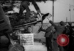 Immagine di Si è schiantato Messerschmitt Me109 aeromobile Londra Inghilterra Regno Unito, 1940, secondo 8 filmato di repertorio 65675049620