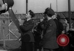 Immagine di Si è schiantato Messerschmitt Me109 aeromobile Londra Inghilterra Regno Unito, 1940, secondo 25 filmato di repertorio 65675049620