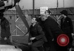 Immagine di Si è schiantato Messerschmitt Me109 aeromobile Londra Inghilterra Regno Unito, 1940, secondo 36 filmato di repertorio 65675049620