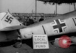 Standbild Messerschmitt Me-109 Flugzeuge London England, 1940, aus Sekunde 17 historischem Filmmaterial Videoclip 65675049621