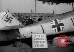 Standbild Messerschmitt Me-109 Flugzeuge London England, 1940, aus Sekunde 19 historischem Filmmaterial Videoclip 65675049621