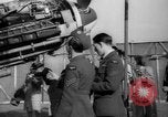 Standbild Messerschmitt Me-109 Flugzeuge London England, 1940, aus Sekunde 43 historischem Filmmaterial Videoclip 65675049621
