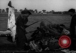 Image salvage équipage Royaume-Uni, 1940, de la seconde 10 séquences d'archives historiques vidéo 65675049622
