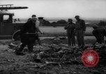 Image salvage équipage Royaume-Uni, 1940, de la seconde 39 séquences d'archives historiques vidéo 65675049622
