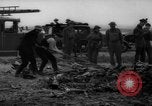 Image salvage équipage Royaume-Uni, 1940, de la seconde 45 séquences d'archives historiques vidéo 65675049622