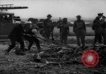 Image salvage équipage Royaume-Uni, 1940, de la seconde 46 séquences d'archives historiques vidéo 65675049622