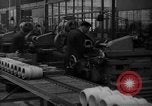Standbild britischen shadow Factory für Flugzeuge Vereinigtes Königreich, 1940, aus Sekunde 5 historischem Filmmaterial Videoclip 65675049632
