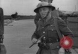 Standbild britische Flak Vereinigtes Königreich, 1940, aus Sekunde 7 historischem Filmmaterial Videoclip 65675049633