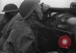 Standbild britische Flak Vereinigtes Königreich, 1940, aus Sekunde 19 historischem Filmmaterial Videoclip 65675049633
