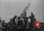 Standbild britische Flak Vereinigtes Königreich, 1940, aus Sekunde 43 historischem Filmmaterial Videoclip 65675049633