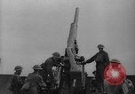 Standbild britische Flak Vereinigtes Königreich, 1940, aus Sekunde 45 historischem Filmmaterial Videoclip 65675049633