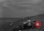 Standbild britische Flak Vereinigtes Königreich, 1940, aus Sekunde 60 historischem Filmmaterial Videoclip 65675049633
