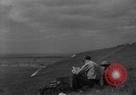 Standbild britische Flak Vereinigtes Königreich, 1940, aus Sekunde 61 historischem Filmmaterial Videoclip 65675049633