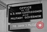 Immagine di John J Mccloy Germania, 1950, secondo 3 filmato di repertorio 65675049654
