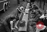Immagine di Rally comunista Berlino Germania Est, 1950, secondo 25 filmato di repertorio 65675049655