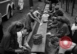 Immagine di Rally comunista Berlino Germania Est, 1950, secondo 26 filmato di repertorio 65675049655