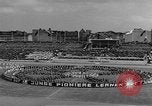 Immagine di Rally comunista Berlino Germania Est, 1950, secondo 32 filmato di repertorio 65675049655