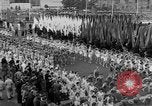 Immagine di Rally comunista Berlino Germania Est, 1950, secondo 37 filmato di repertorio 65675049655