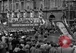 Immagine di Rally comunista Berlino Germania Est, 1950, secondo 59 filmato di repertorio 65675049655