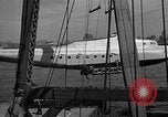 Image Martin seaplane Jersey City New Jersey USA, 1938, de la seconde 16 séquences d'archives historiques vidéo 65675049671