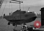 Image Martin seaplane Jersey City New Jersey USA, 1938, de la seconde 19 séquences d'archives historiques vidéo 65675049671