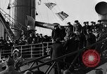 Image des scientifiques russes Retour à Leningrad la Russie, 1938, de la seconde 8 séquences d'archives historiques vidéo 65675049672