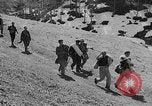 Image les réfugiés Luchon France, 1938, de la seconde 9 séquences d'archives historiques vidéo 65675049674