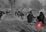Image les réfugiés Luchon France, 1938, de la seconde 20 séquences d'archives historiques vidéo 65675049674