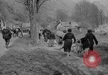 Image les réfugiés Luchon France, 1938, de la seconde 21 séquences d'archives historiques vidéo 65675049674
