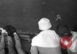 Standbild Taucher erholen Körper vom Lake Michigan barge Unfall Chicago Illinois USA, 1936, aus Sekunde 29 historischem Filmmaterial Videoclip 65675049688