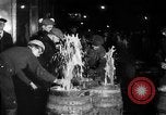 Standbild "Wir wollen Bier" Parade New York United States USA, 1932, aus Sekunde 15 historischem Filmmaterial Videoclip 65675049698