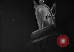 Standbild "Wir wollen Bier" Parade New York United States USA, 1932, aus Sekunde 44 historischem Filmmaterial Videoclip 65675049698