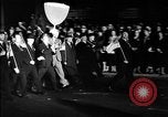 Standbild "Wir wollen Bier" Parade New York United States USA, 1932, aus Sekunde 56 historischem Filmmaterial Videoclip 65675049698